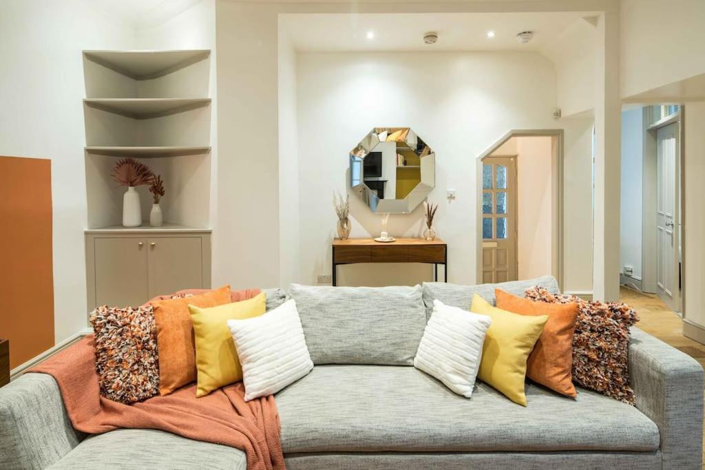 Superb Retreat Central Next Tube Apartment London Ngoại thất bức ảnh