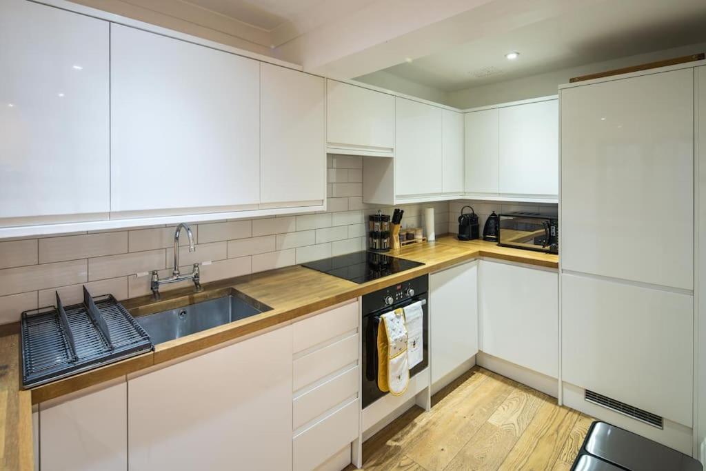 Superb Retreat Central Next Tube Apartment London Ngoại thất bức ảnh